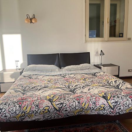 Casina Apartment เบลลาโจ ภายนอก รูปภาพ